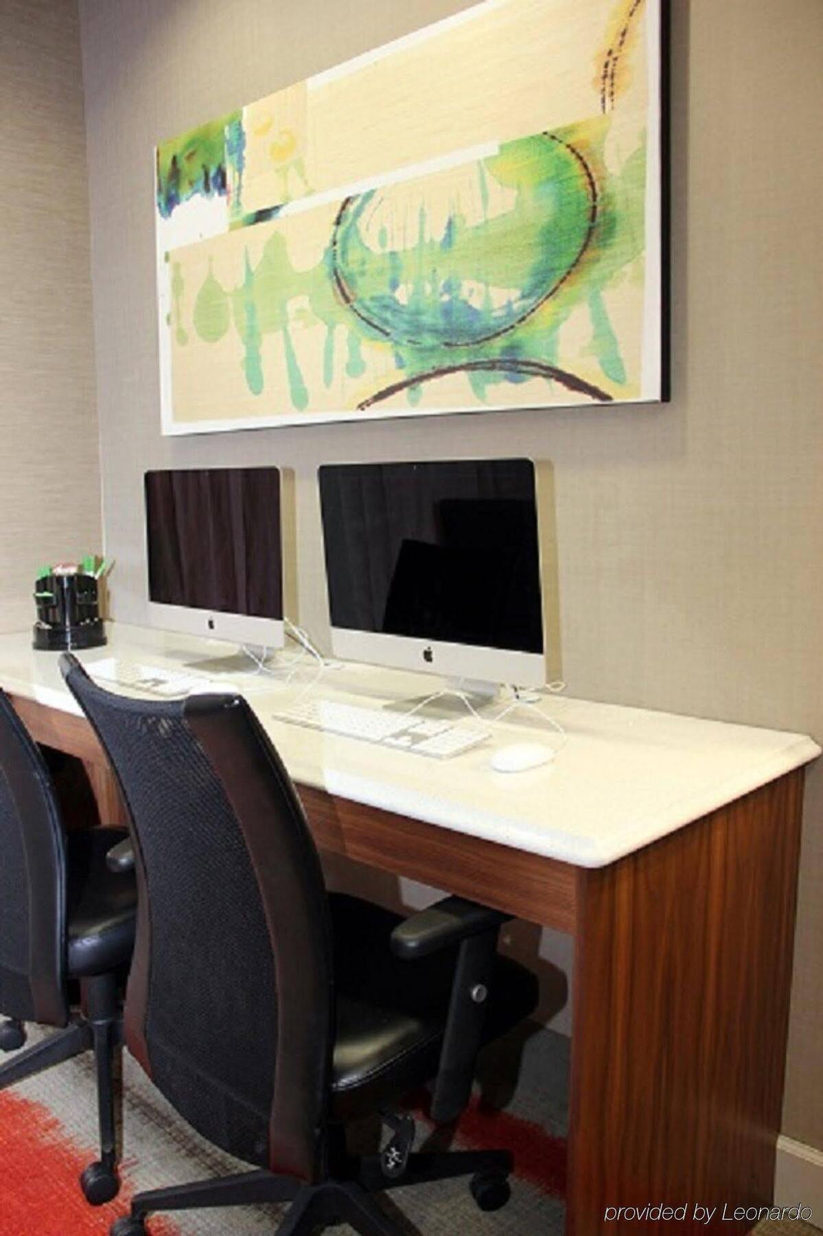 Holiday Inn Charlotte University By Ihg Ngoại thất bức ảnh